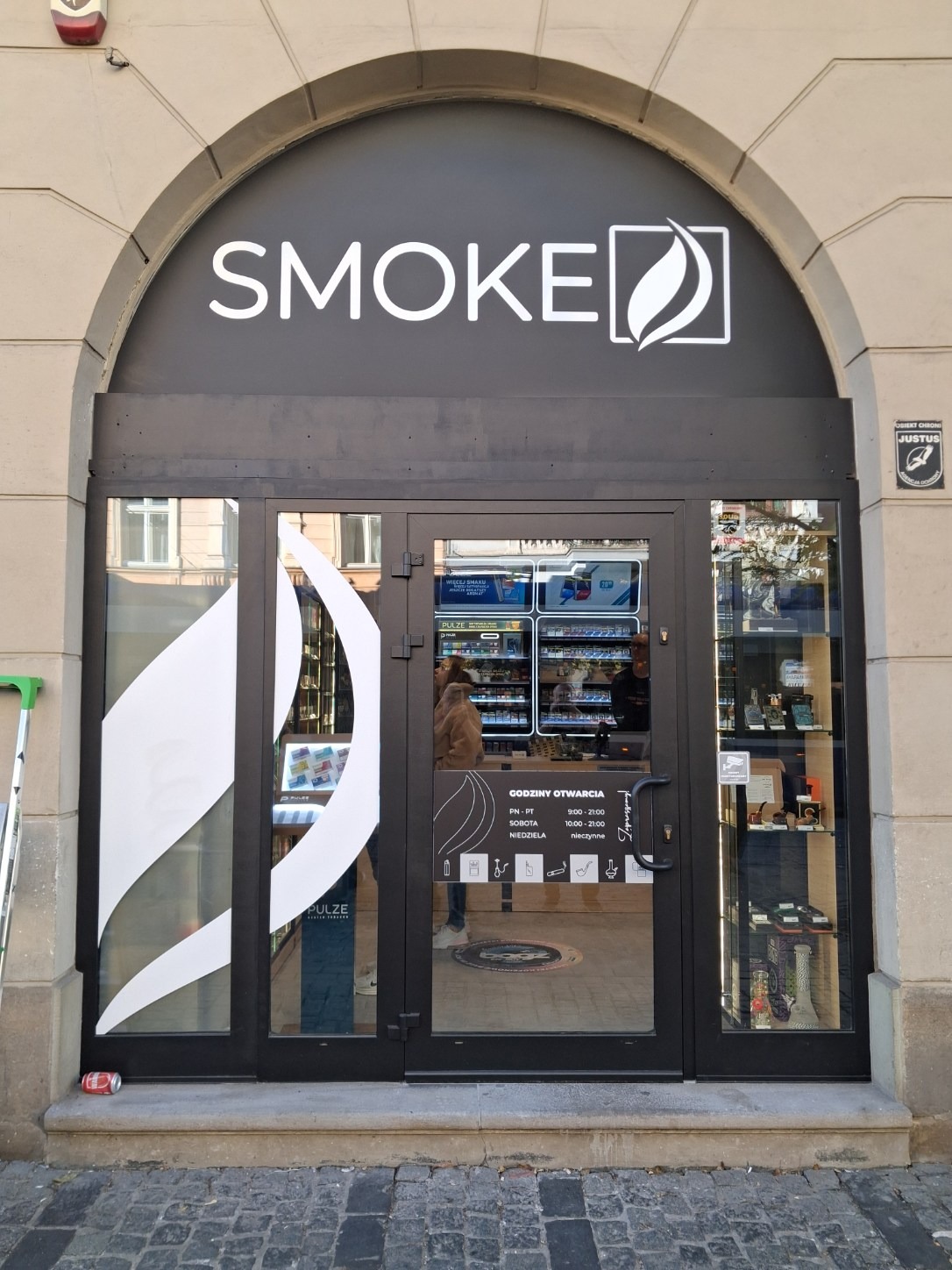 Witryna Smoke — realizacja Studio WF